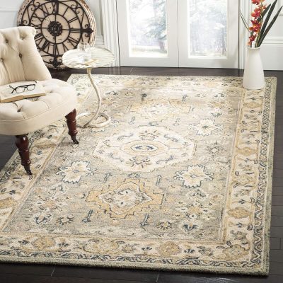 4' x 6'   Handmade Traditional Wool Area Rug